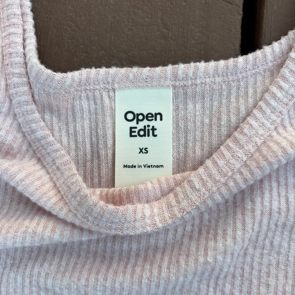 Open Edit Comfy Thermal Shortie Pajamas | Size XS - Picture 4 of 8